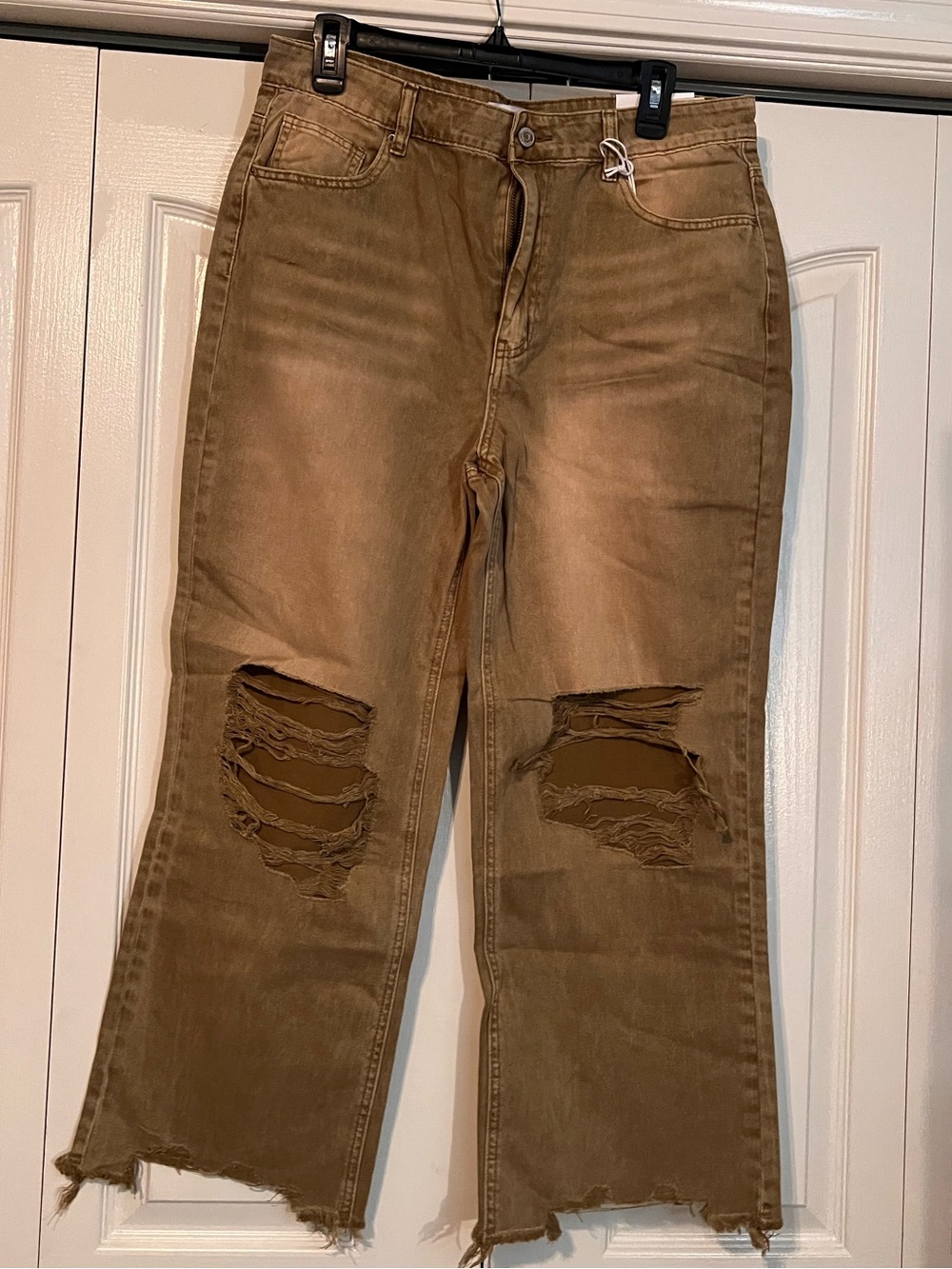 Zenana Outfitters Brown Distressed Wide-Leg Jeans - Picture 3 of 12